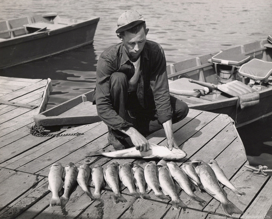 Fishing1_1950s